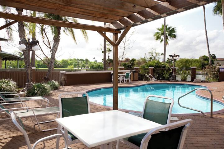 Holiday Inn Express Hotel & Suites Brownsville by IHG