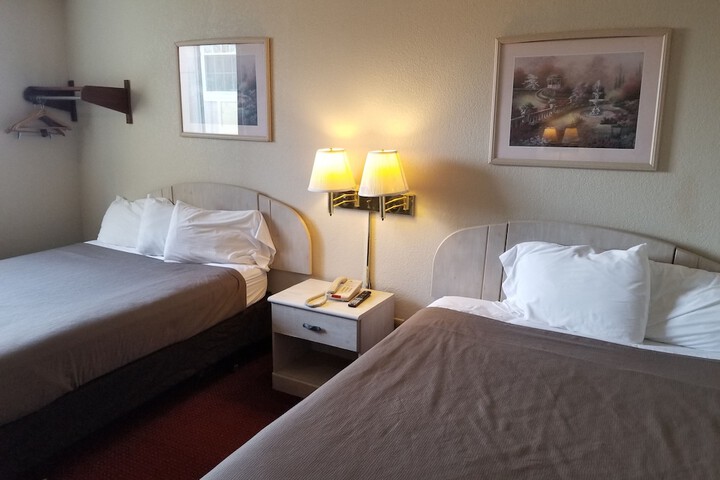 Americas Stay Inn