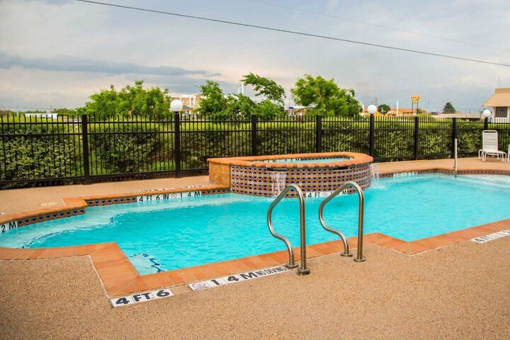 Pool 11 of 103