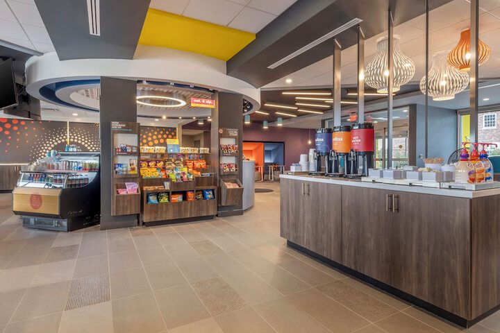 Breakfast/Coffee Service 18 of 21