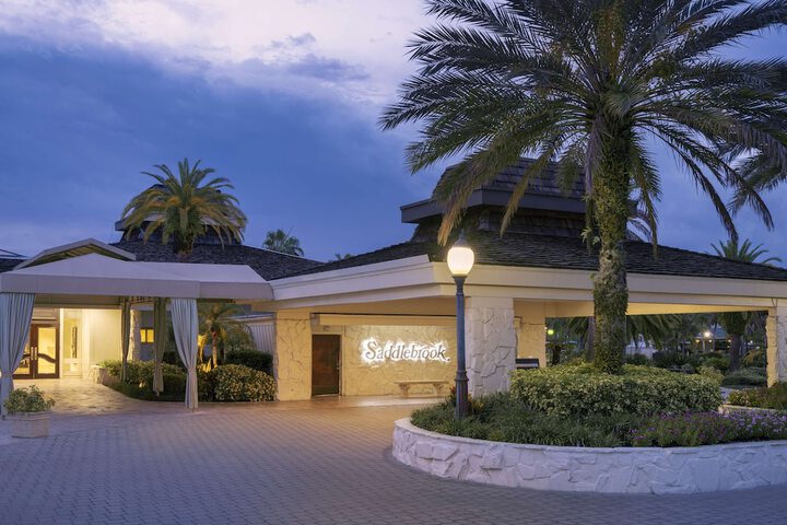 Hotel 6 of 104