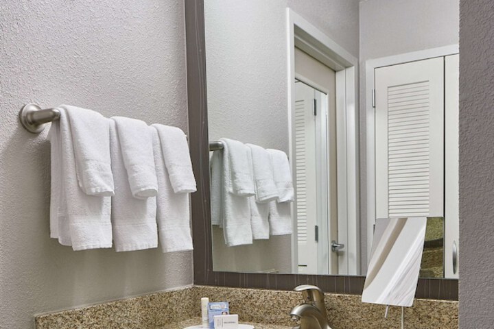 Sonesta Select Raleigh Durham Airport Morrisville