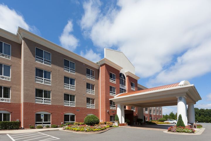 Hotel 10 of 70