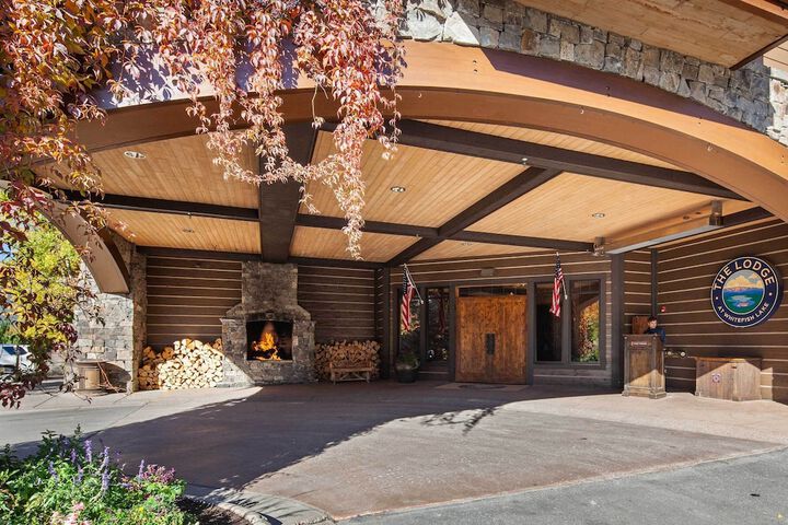 Lodge at Whitefish Lake