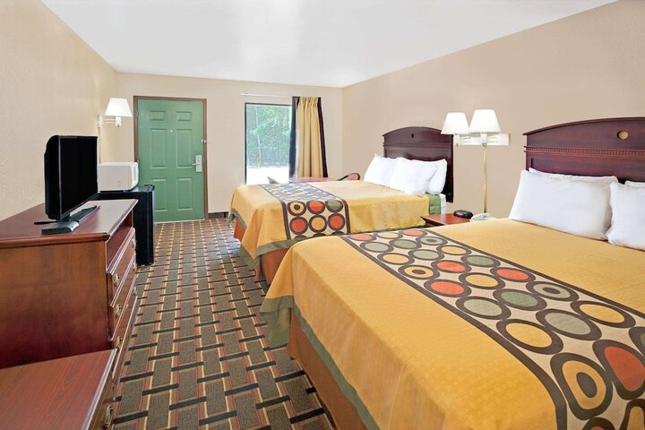 Room 12 of 13