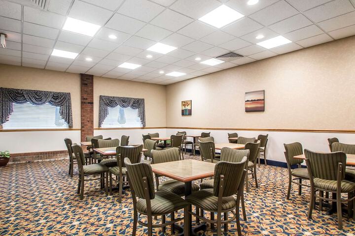 Quality Inn Morris I-80