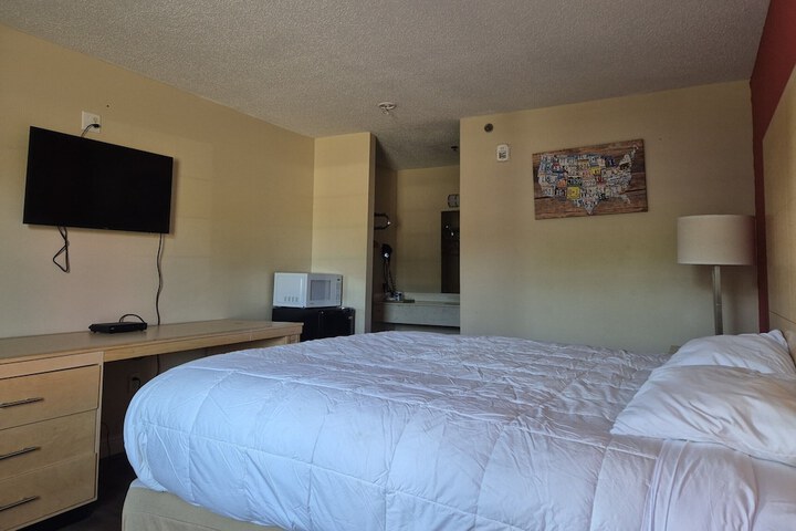 General Bragg Inn & Suites Chickamauga