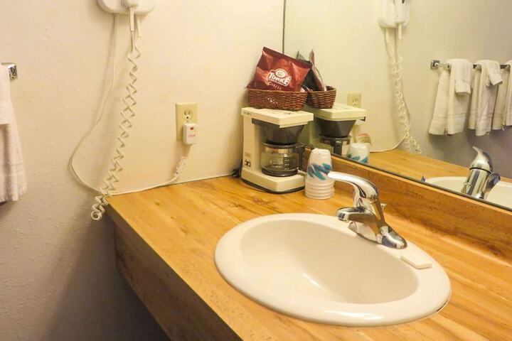 Room 35 of 58