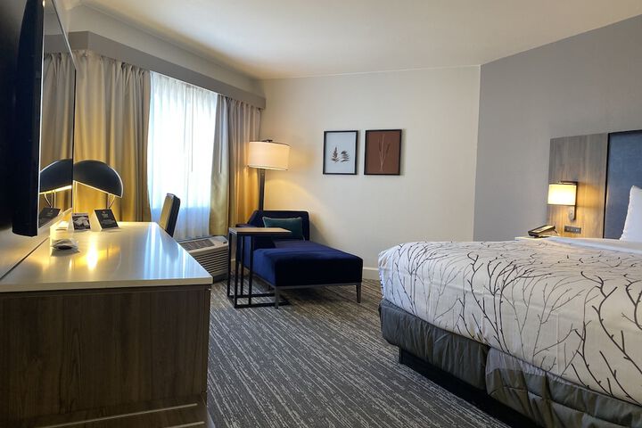 Room 18 of 55