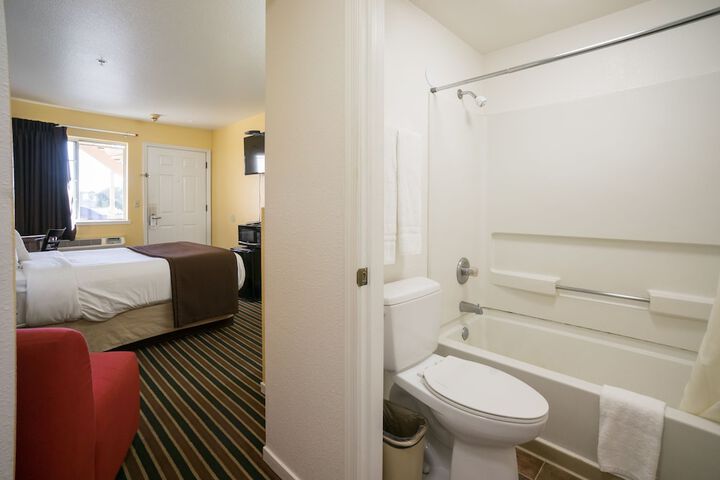 Room 14 of 31