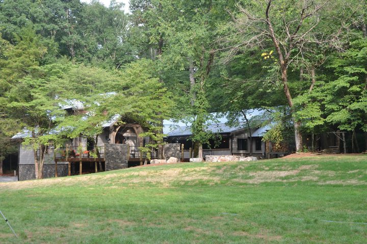 Dancing Bear Lodge