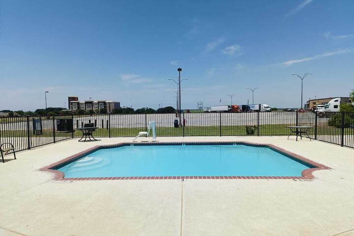 Hotel O Bien Venido Pearsall I-35
