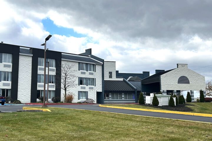 Hotel 3 of 40