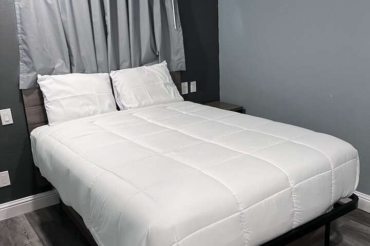 Room 8 of 52
