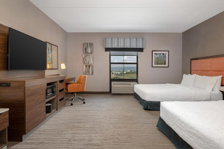 Hampton Inn & Suites Wilkes-Barre / Scranton