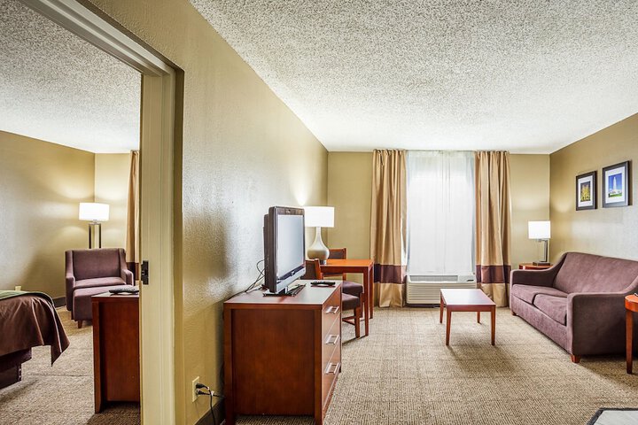 Room 42 of 58