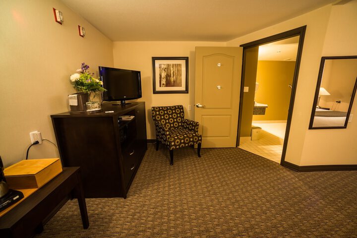 Room 25 of 88
