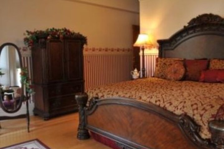 The Collins Mansion