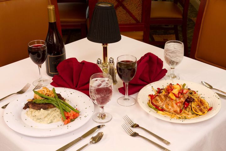 Dining 100 of 115