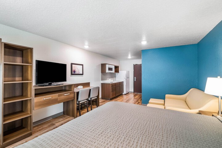 WoodSpring Suites Davenport FL