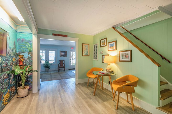 Island Guesthouse and Motel