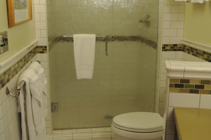 Room 15 of 29