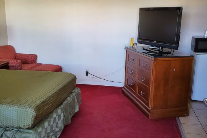 Room 30 of 31