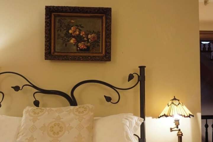 Room 5 of 26