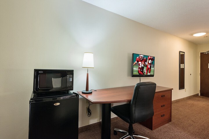 Room 19 of 33