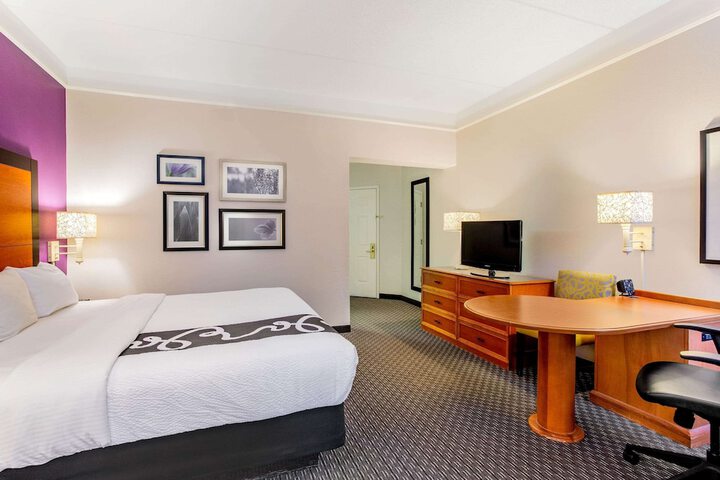 Room 19 of 30