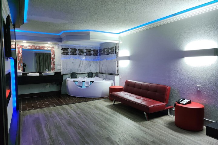 Room 31 of 41