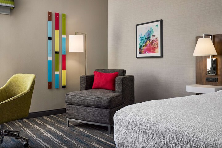 Room 19 of 35