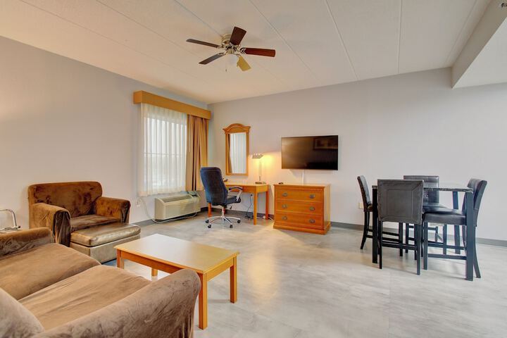 Quality Inn & Suites CVG Airport