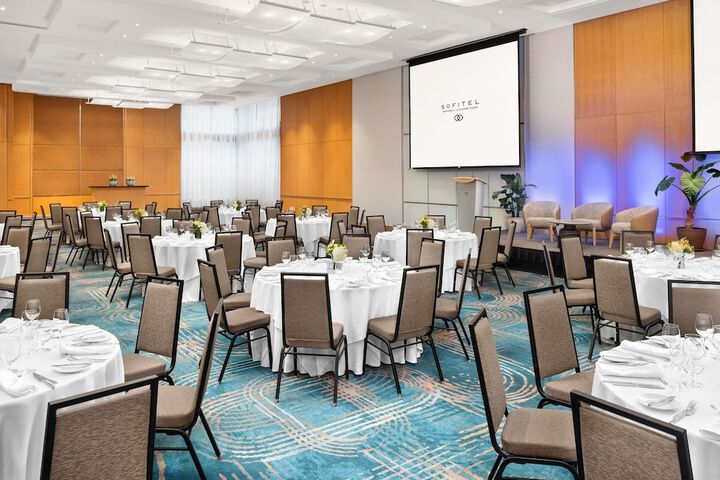 Sofitel Montreal Golden Mile