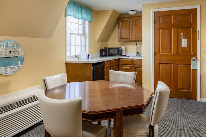 Room 259 of 279
