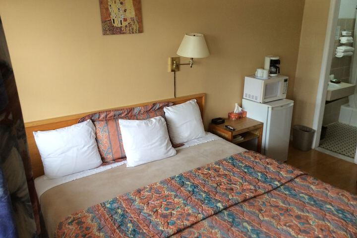 Room 11 of 45