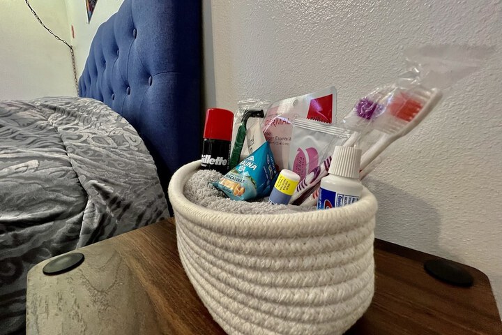 Room 14 of 25
