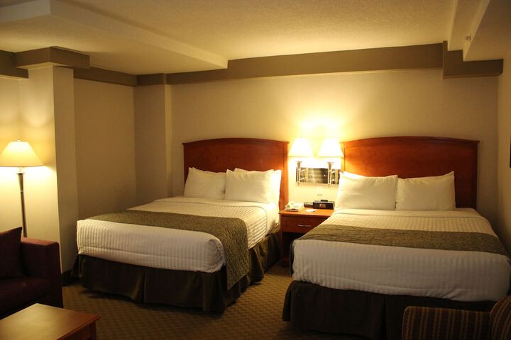 Room 47 of 61