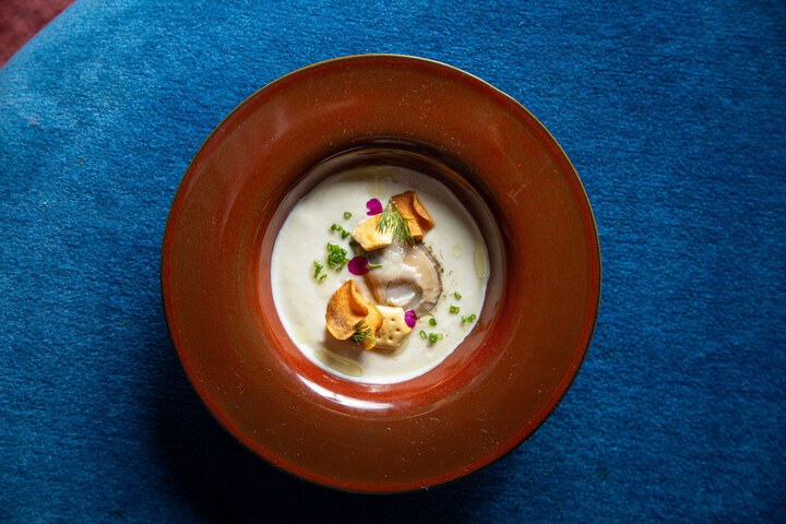 Dining 138 of 216