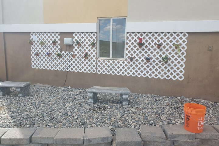 Hotel Exterior 35 of 35