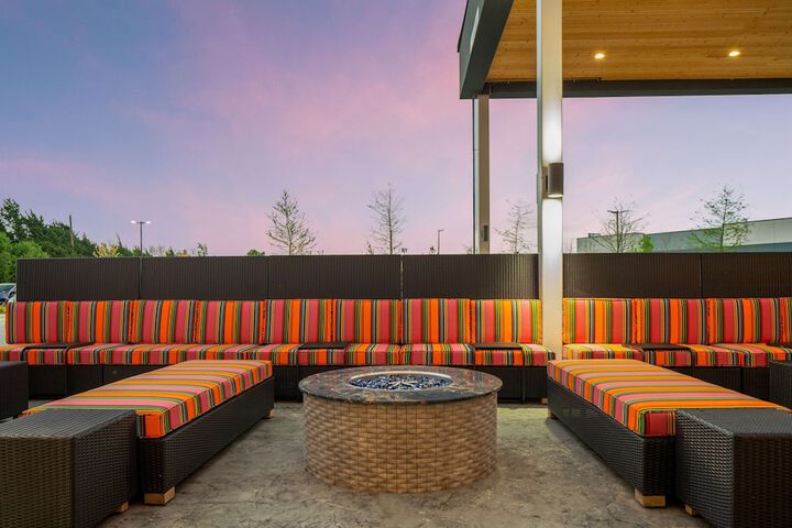 Terrace/Patio 18 of 20