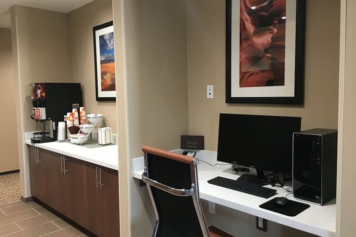 Business Center 69 of 69