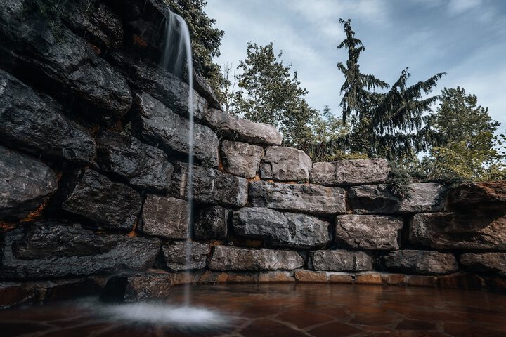 Pool 12 of 76
