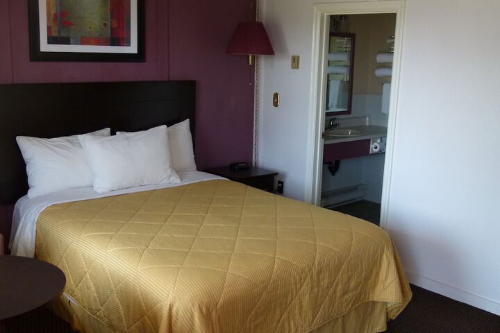 Room 38 of 57