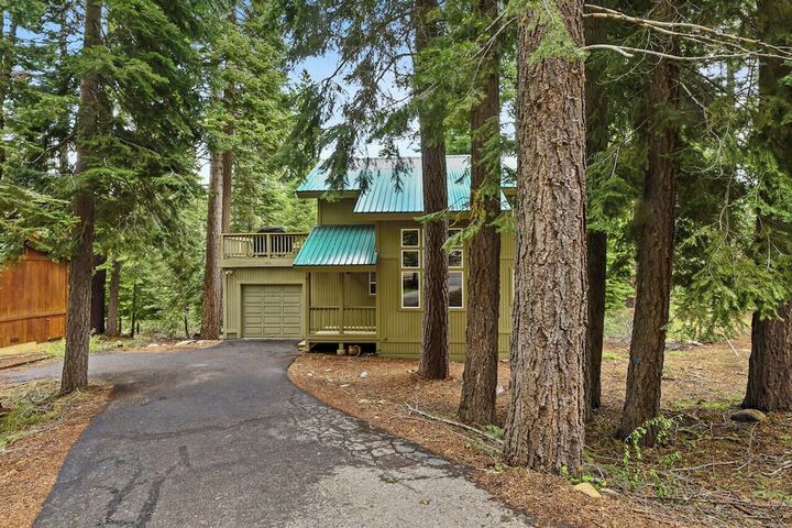 Luxury Tahoe Chalet Minutes to Dining