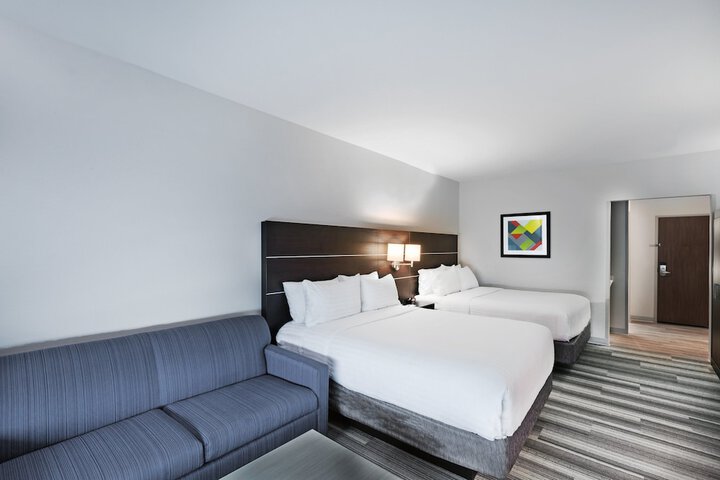 Room 19 of 41