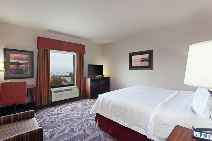 Hampton Inn Seattle / Everett