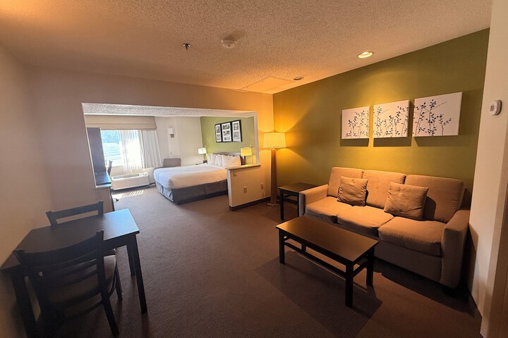 Sleep Inn & Suites Niantic North