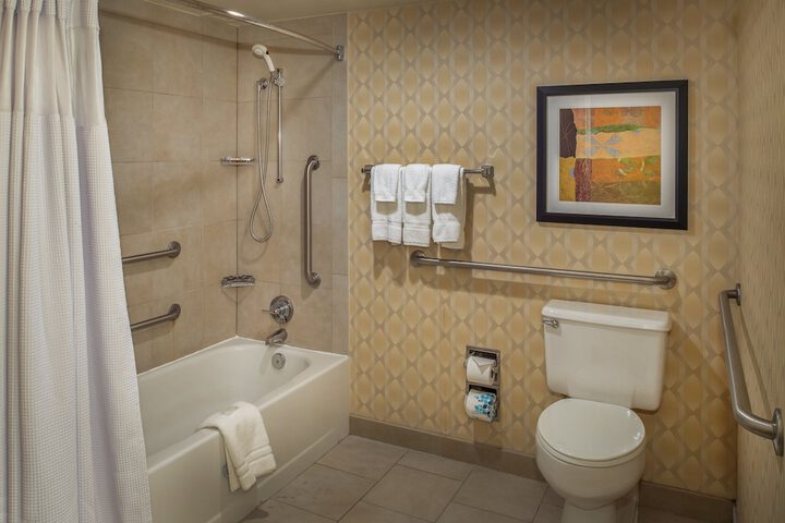 Crowne Plaza St. Louis Airport by IHG