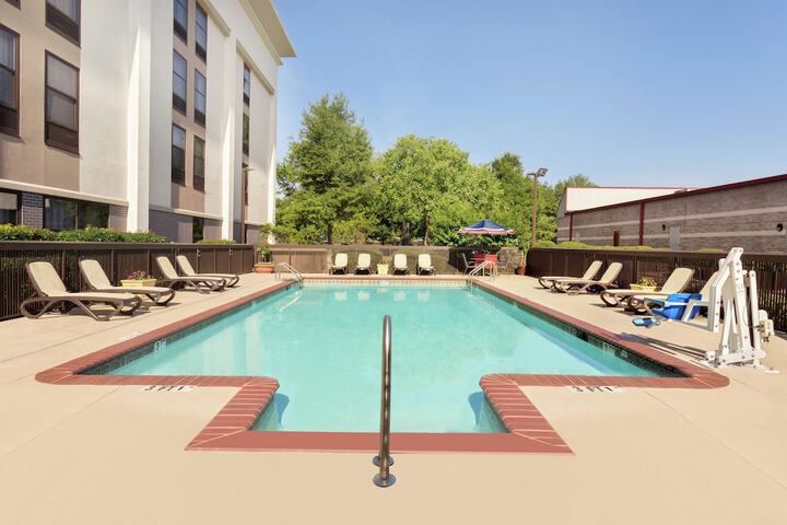 Pool 8 of 49